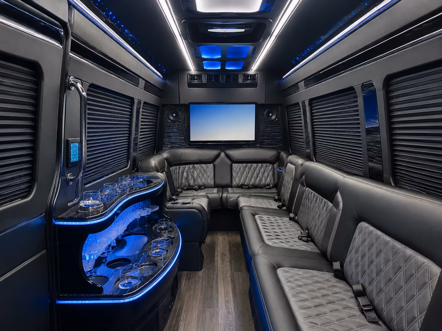 for quick and easy vacation bible school and youth event transportation in fort lauderdale