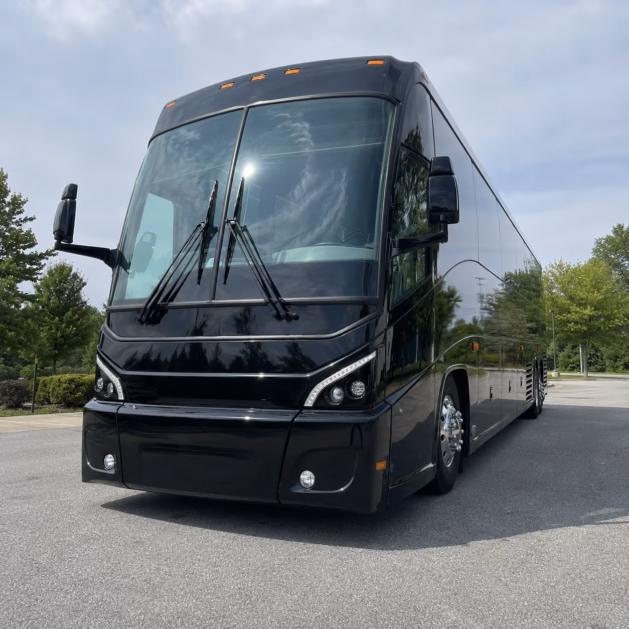 fortlauderdalecharterbuscompany com can connect your group to mia and pbi too
