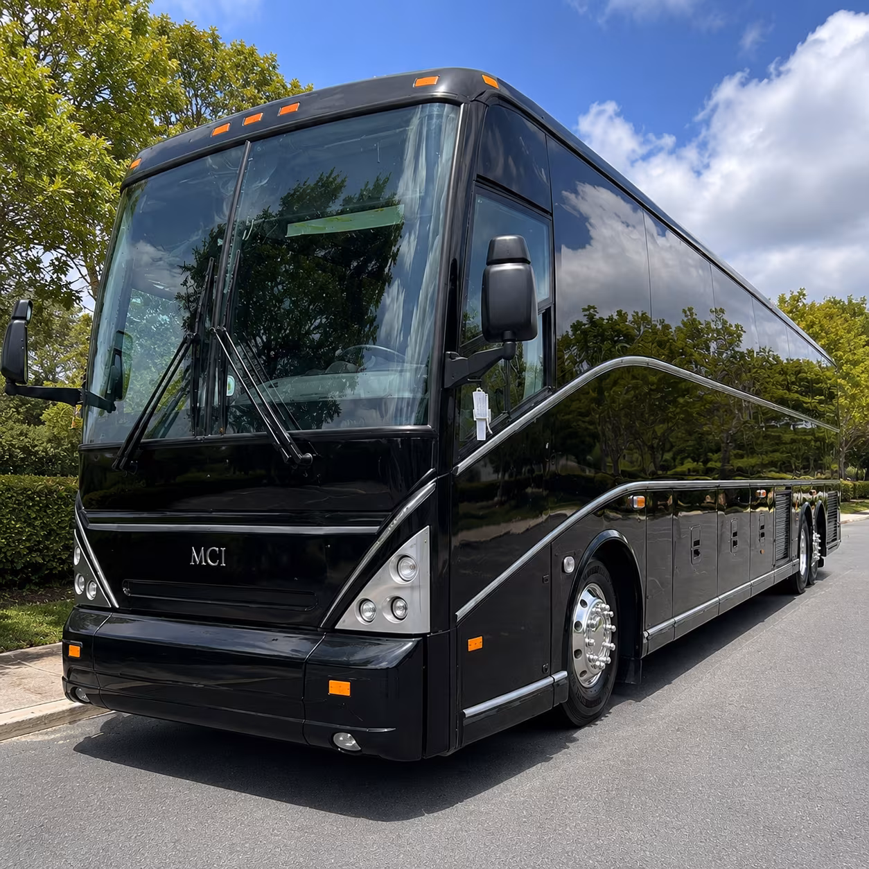 with so many major venues close to fort lauderdale one bus covers every stop