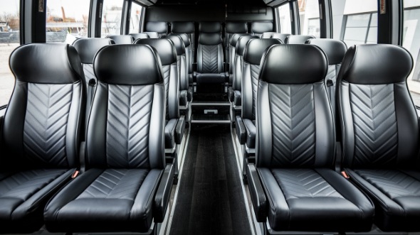 35 passenger minibus rental boca raton